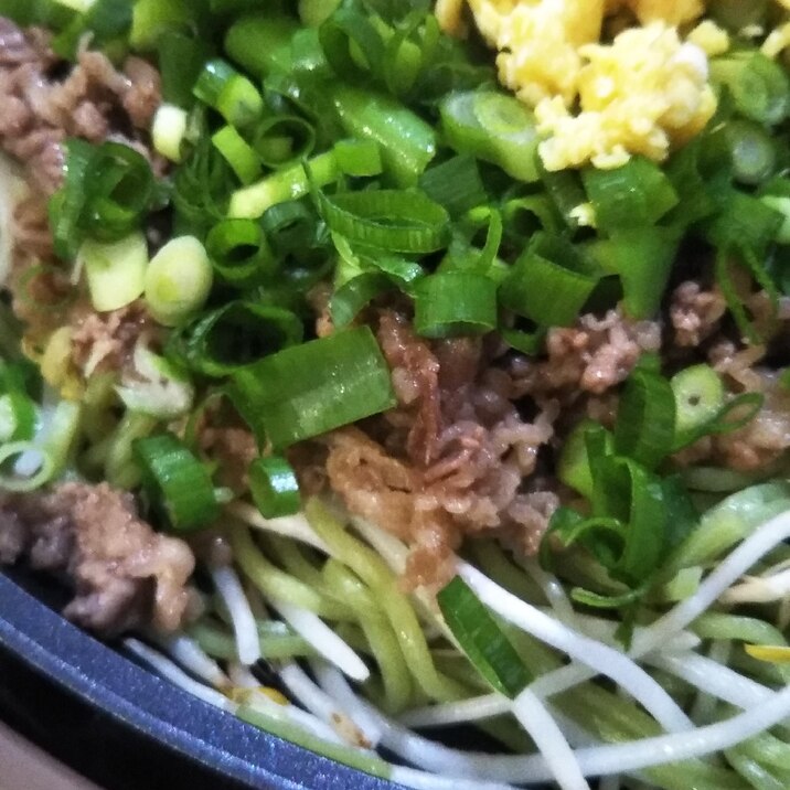 もやし入り♪ホットプレートde瓦そば風♫